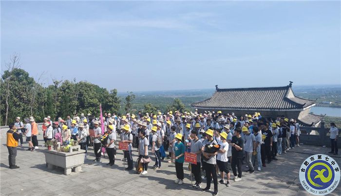 游官亭林海，謁劉銘傳陵(圖1)